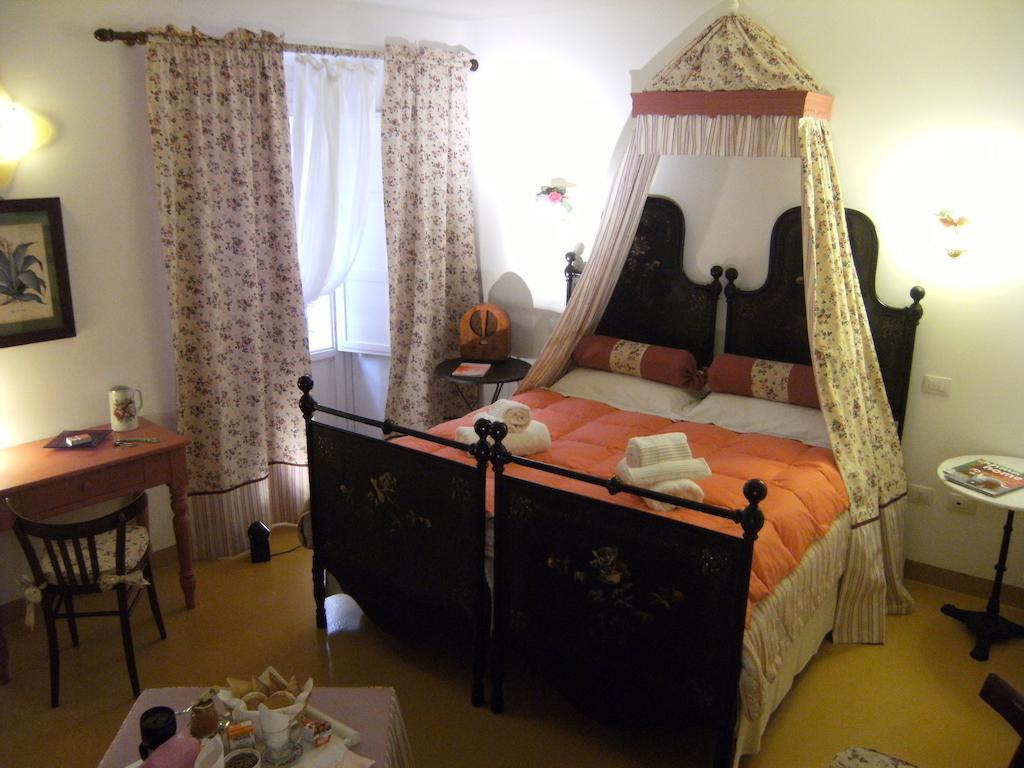 Elizabeth B&B 칼리아리 객실 사진